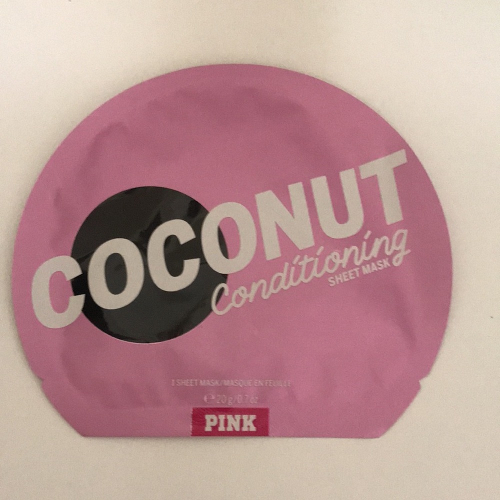 PINK Victoria Secret Ladies Face Mask Bundle of 3 - Picture 3 of 4